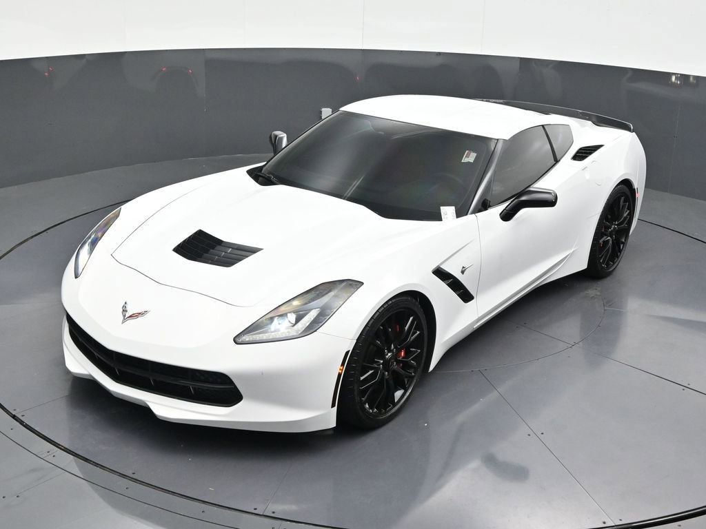 Used 2015 Chevrolet Corvette Stingray Coupe image 17
