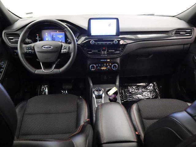 Certified 2025 Ford Escape ST-Line Select AWD/4WD image 36