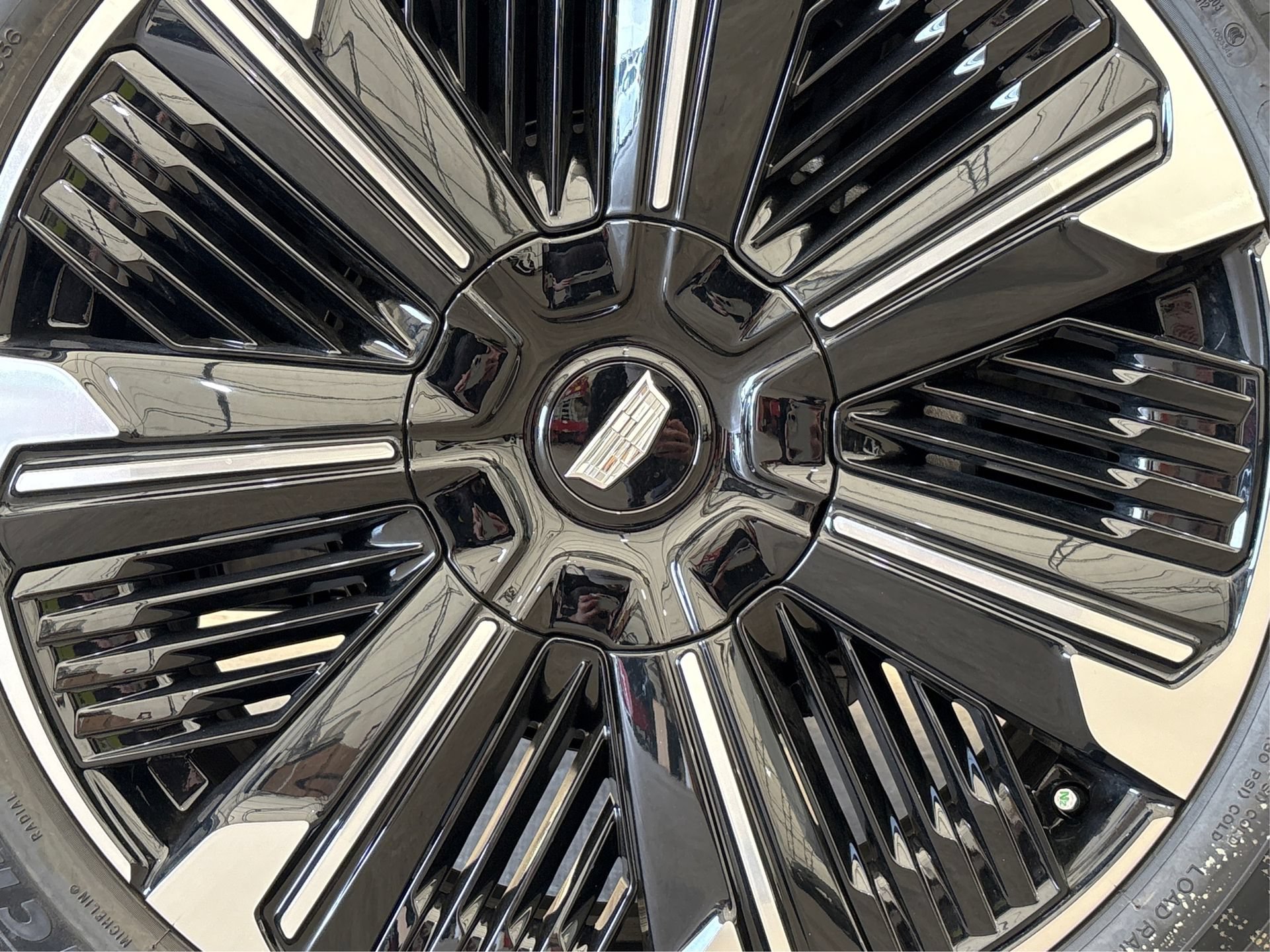 New 2025 Cadillac Escalade IQ Sport 2 AWD/4WD image 21