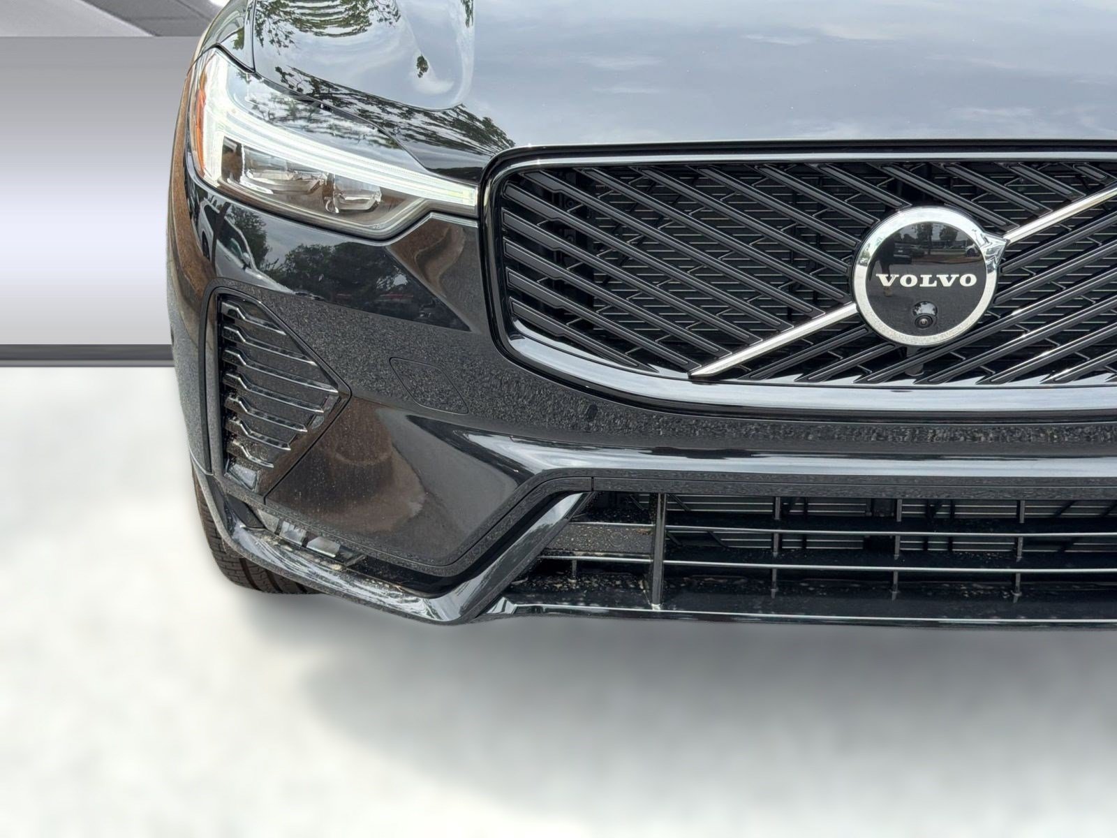New 2026 Volvo XC60 B5 Plus w/ Protection Package AWD/4WD image 11