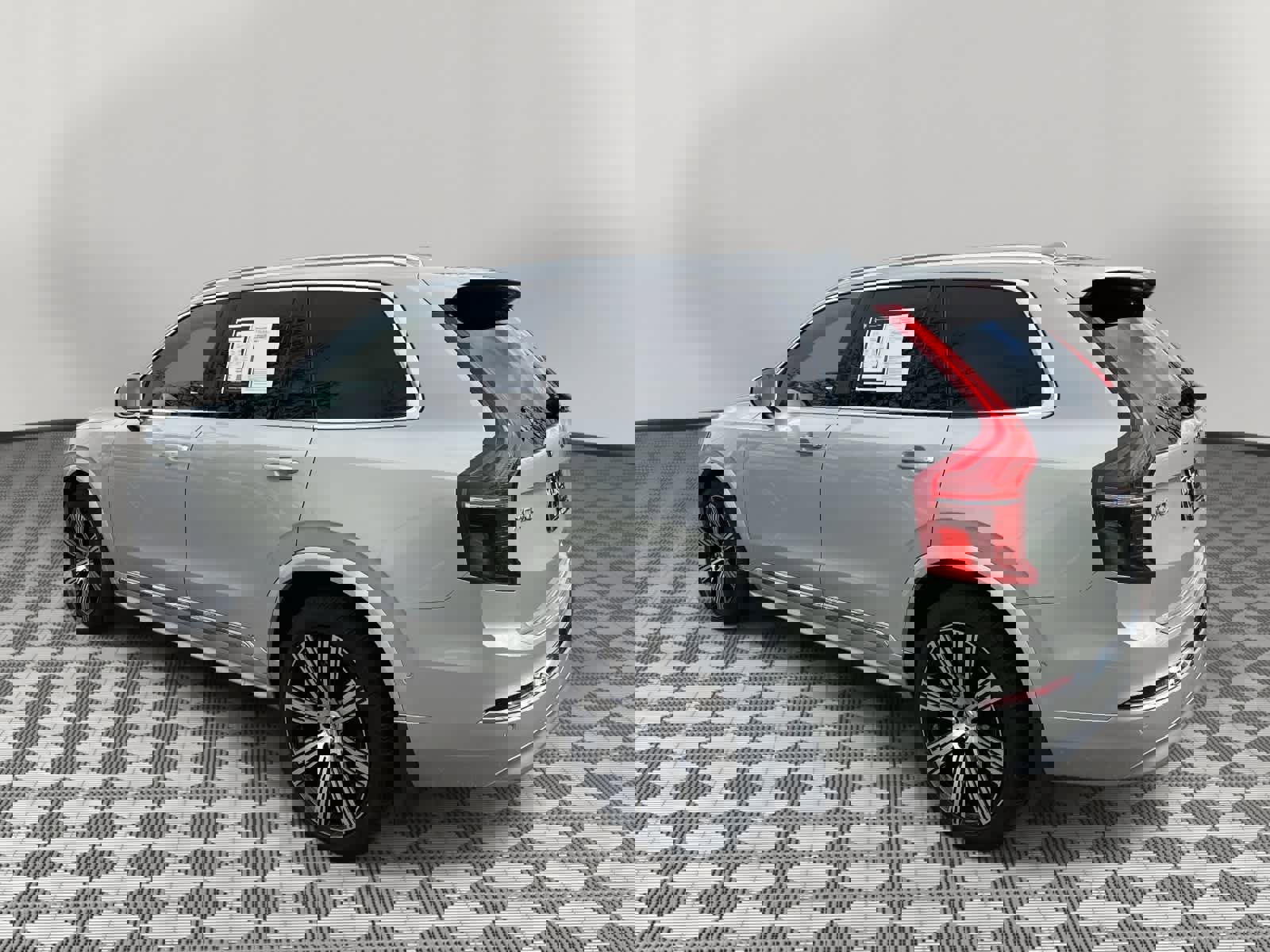 Used 2022 Volvo XC90 T6 Inscription w/ Lounge Package image 7