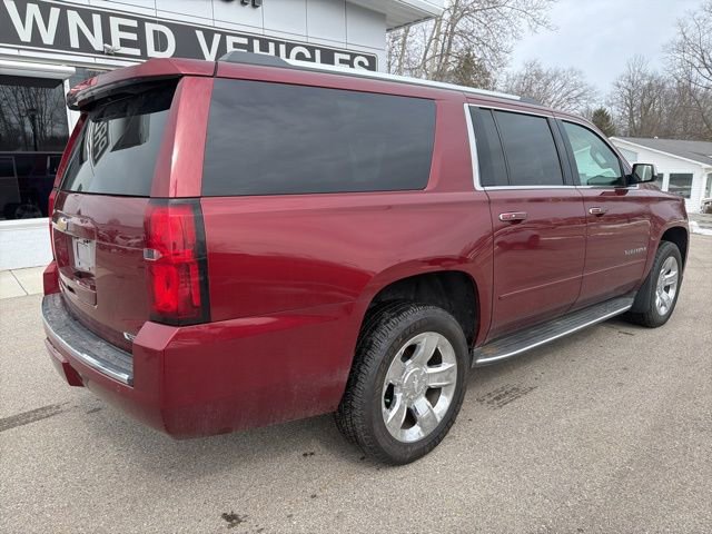 Used 2017 Chevrolet Suburban Premier image 3