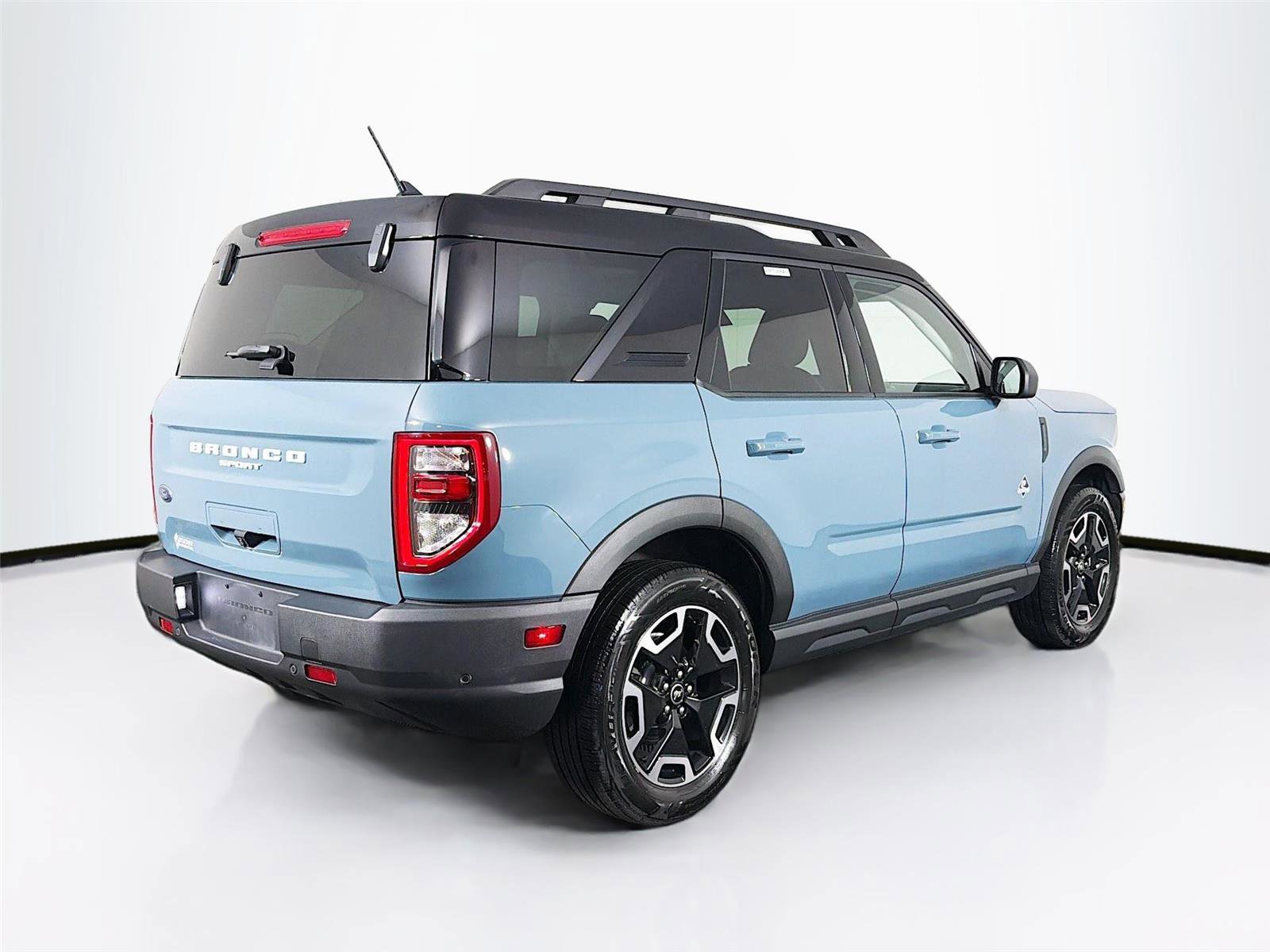 Used 2022 Ford Bronco Sport Outer Banks AWD/4WD image 7