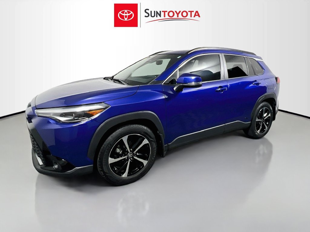 Used 2024 Toyota Corolla Cross AWD Hybrid w/ Convenience Package image 7