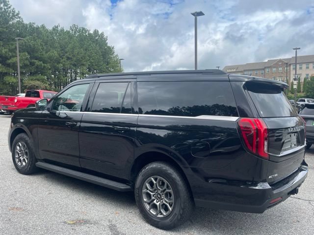 Used 2025 Ford Expedition Max Active RWD image 8
