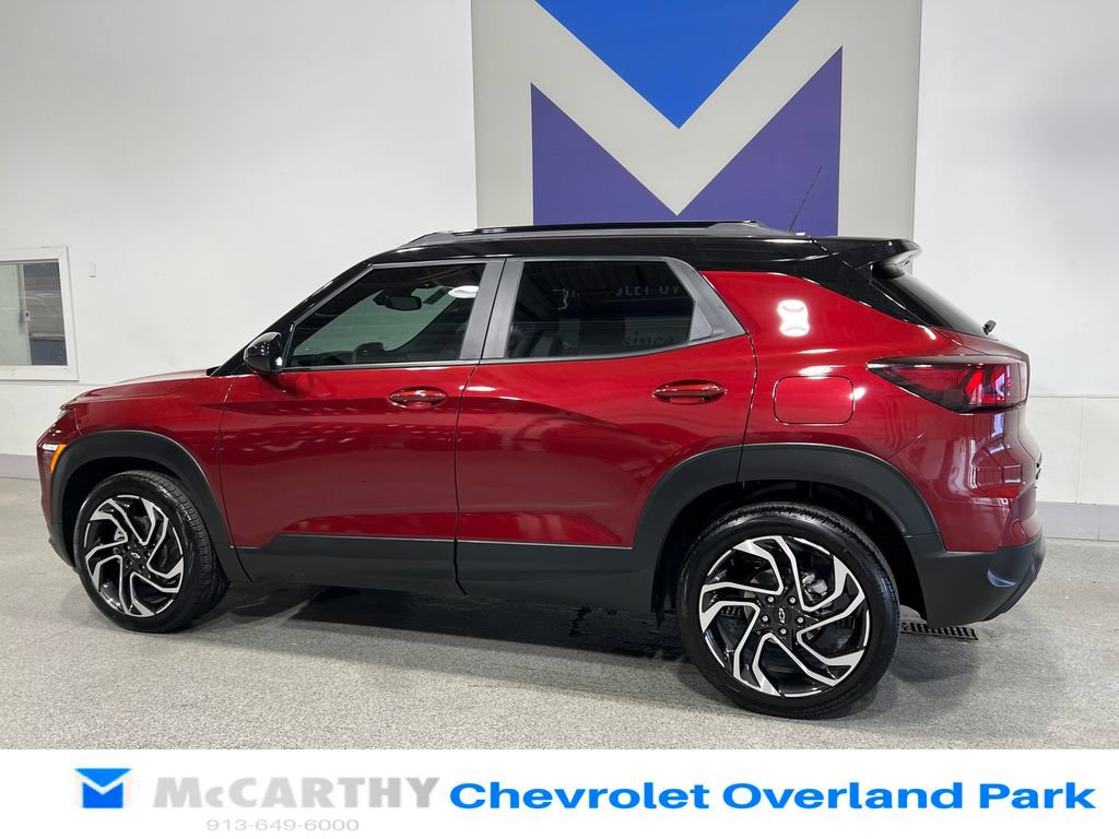 Used 2025 Chevrolet TrailBlazer RS w/ Convenience Package FWD image 7