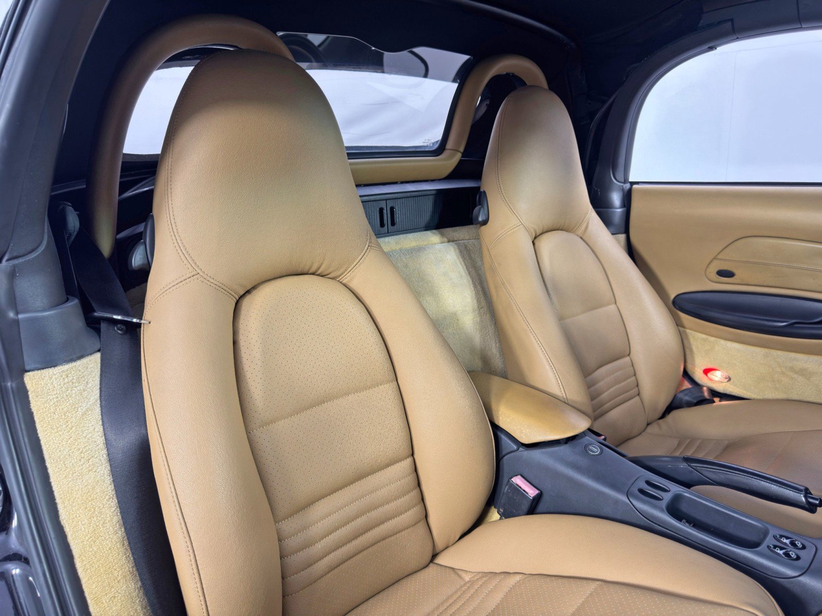 Used 1999 Porsche Boxster image 22