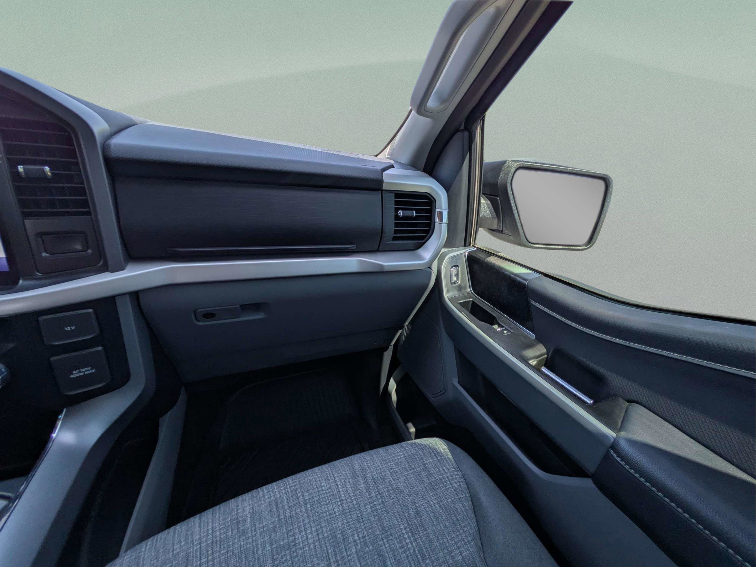 Used 2022 Ford F150 XLT w/ Equipment Group 302A High image 14