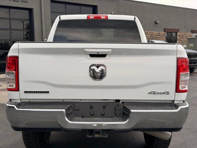 Used 2022 RAM 2500 Big Horn w/ Cold Weather Group AWD/4WD image 4