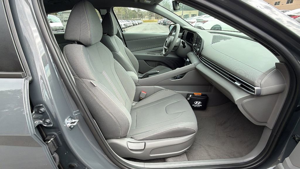 New 2026 Hyundai Elantra Sport w/ Cargo Package image 14