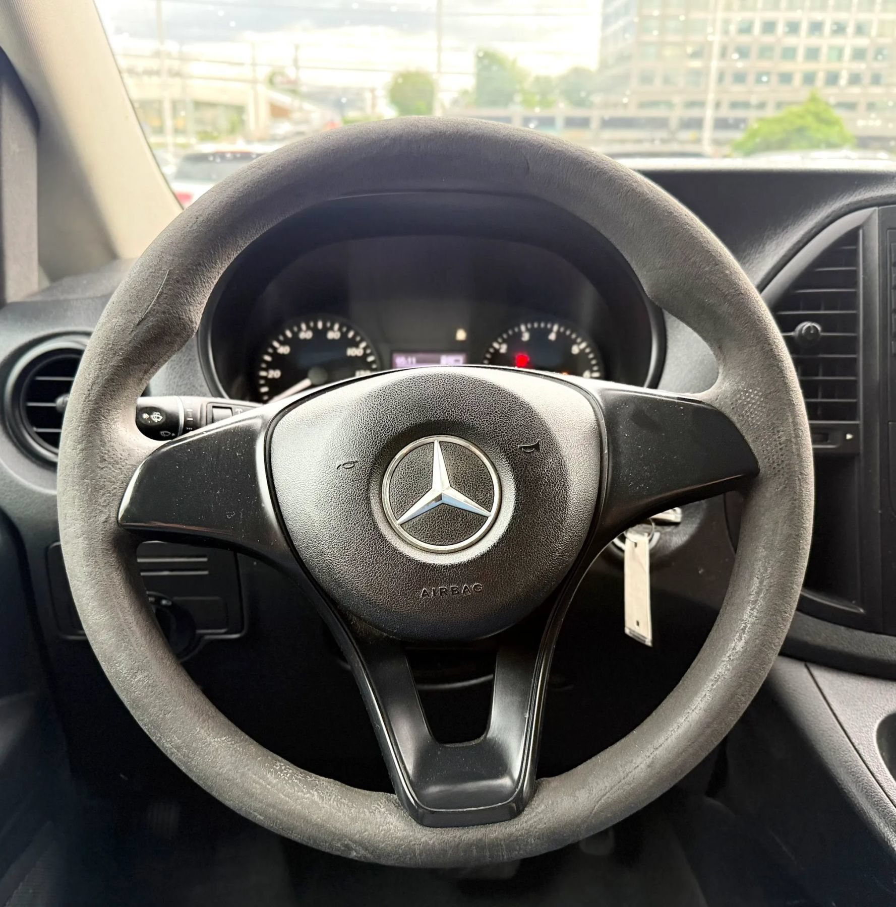 Used 2017 Mercedes-Benz Metris image 12