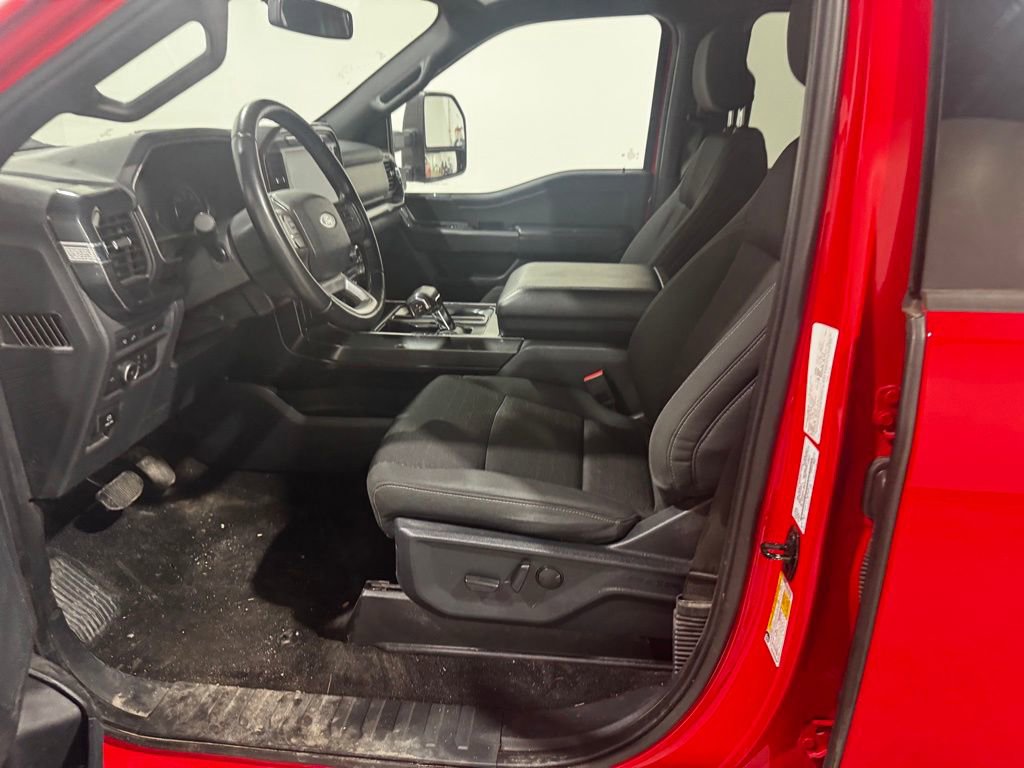 Used 2022 Ford F150 XLT w/ Equipment Group 302A High image 11