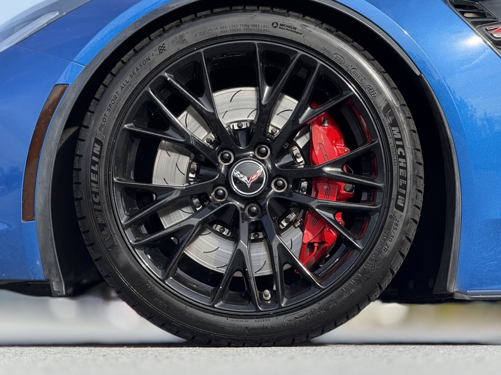 Used 2015 Chevrolet Corvette Z06 image 17