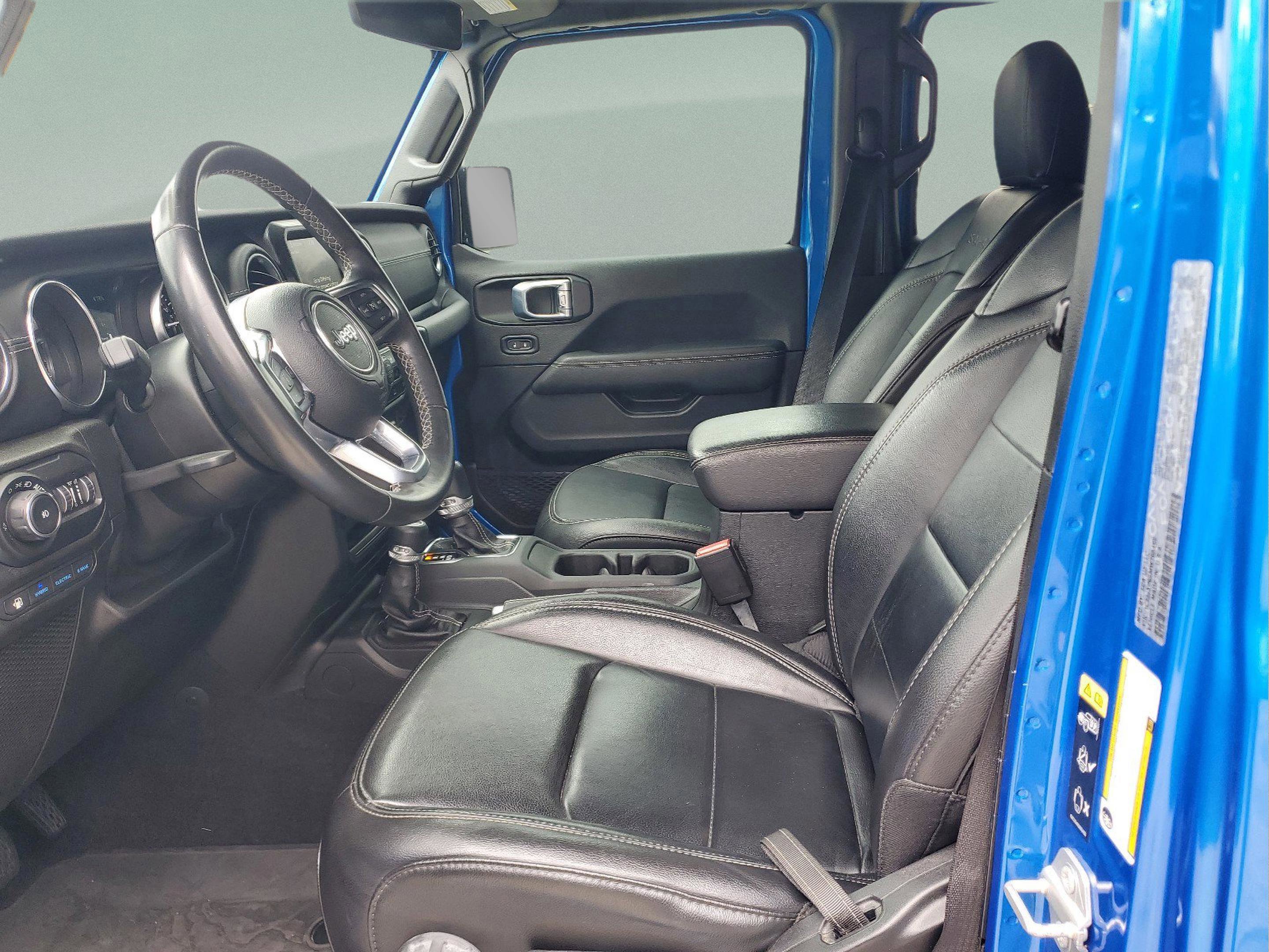 Certified 2021 Jeep Wrangler Unlimited Sahara image 19