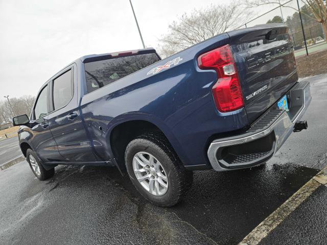 Used 2021 Chevrolet Silverado 1500 LT w/ Bed Protection Package image 3