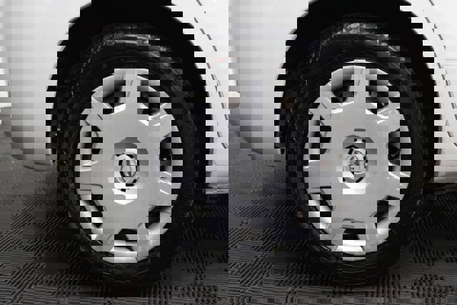 Used 2010 Scion xD image 5