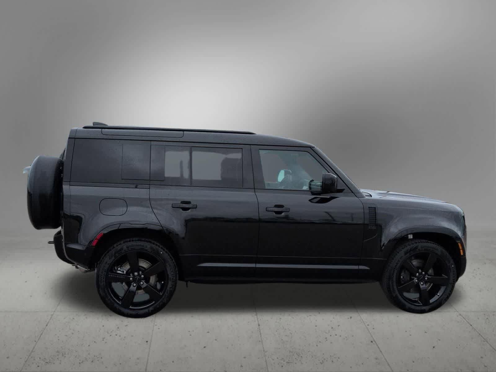 New 2026 Land Rover Defender 110 X-Dynamic SE AWD/4WD image 7