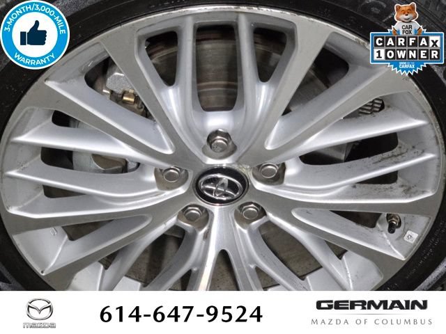 Used 2019 Toyota Camry XLE FWD image 12