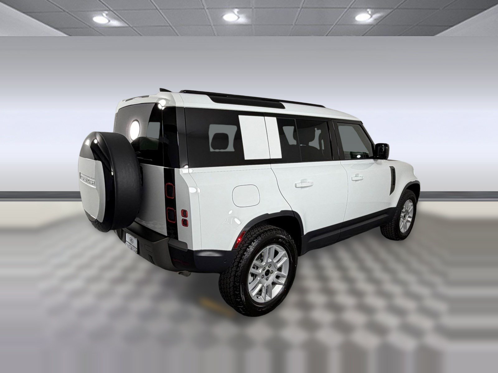 Used 2026 Land Rover Defender 110 S AWD/4WD image 9