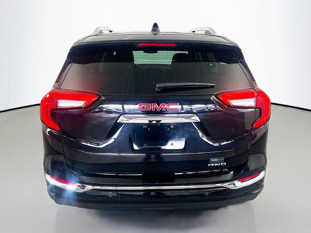Used 2024 GMC Terrain Denali w/ Denali Premium Package image 7