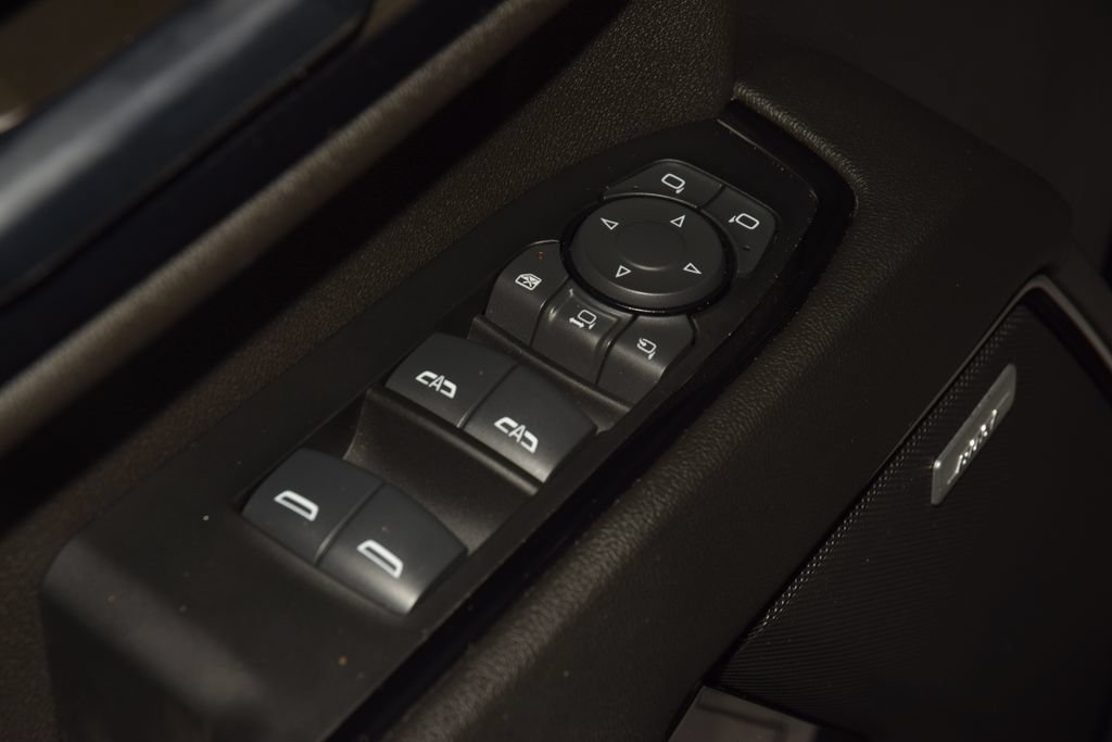 Used 2024 GMC Sierra 2500 AT4 w/ AT4 Premium Plus Package AWD/4WD image 56