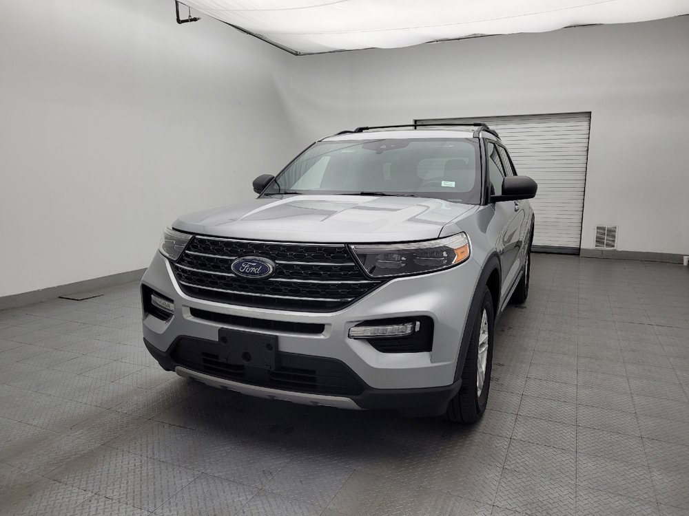 Used 2020 Ford Explorer XLT w/ Equipment Group 202A AWD/4WD image 15