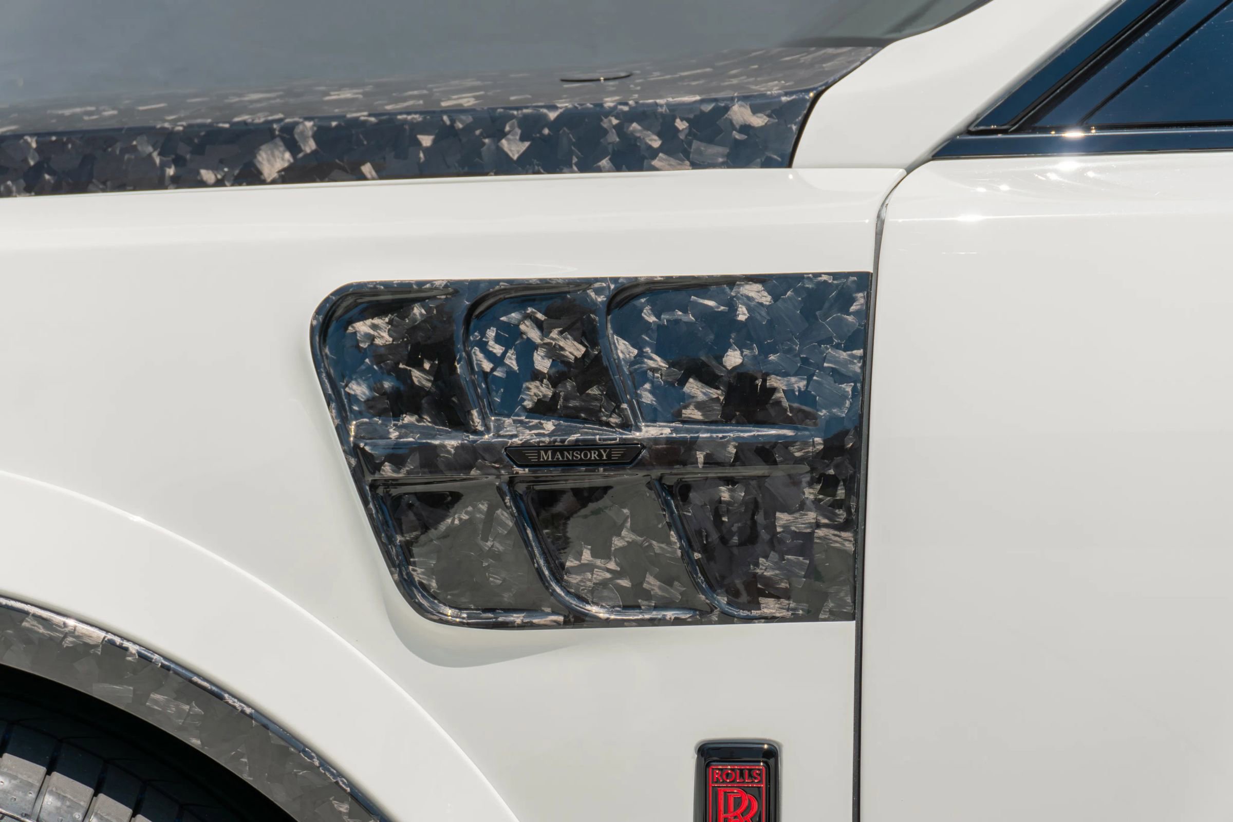 Used 2026 Rolls-Royce Cullinan AWD/4WD image 17