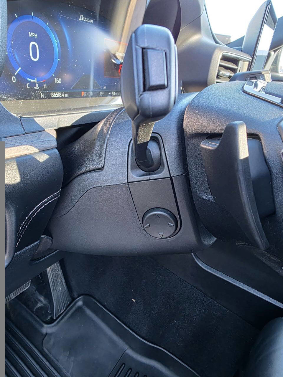 Used 2021 Ford Explorer Platinum image 26