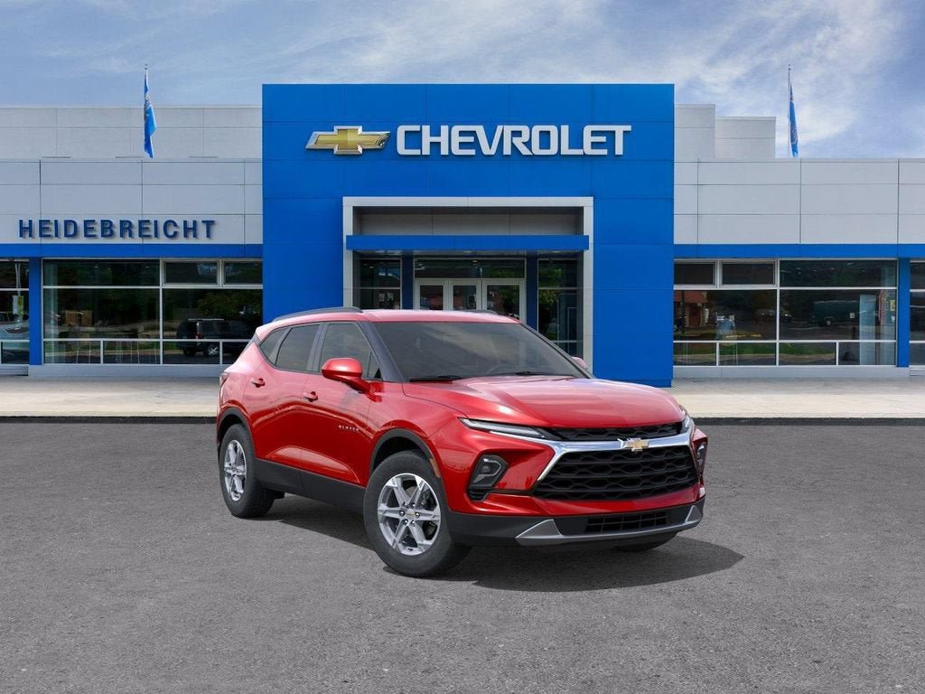 New 2026 Chevrolet Blazer LT w/ Convenience Package FWD image 1