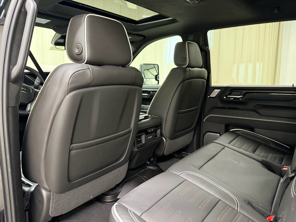 New 2026 GMC Sierra 2500 AT4X AWD/4WD image 15