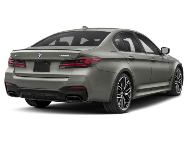 Used 2023 BMW M550i xDrive image 2