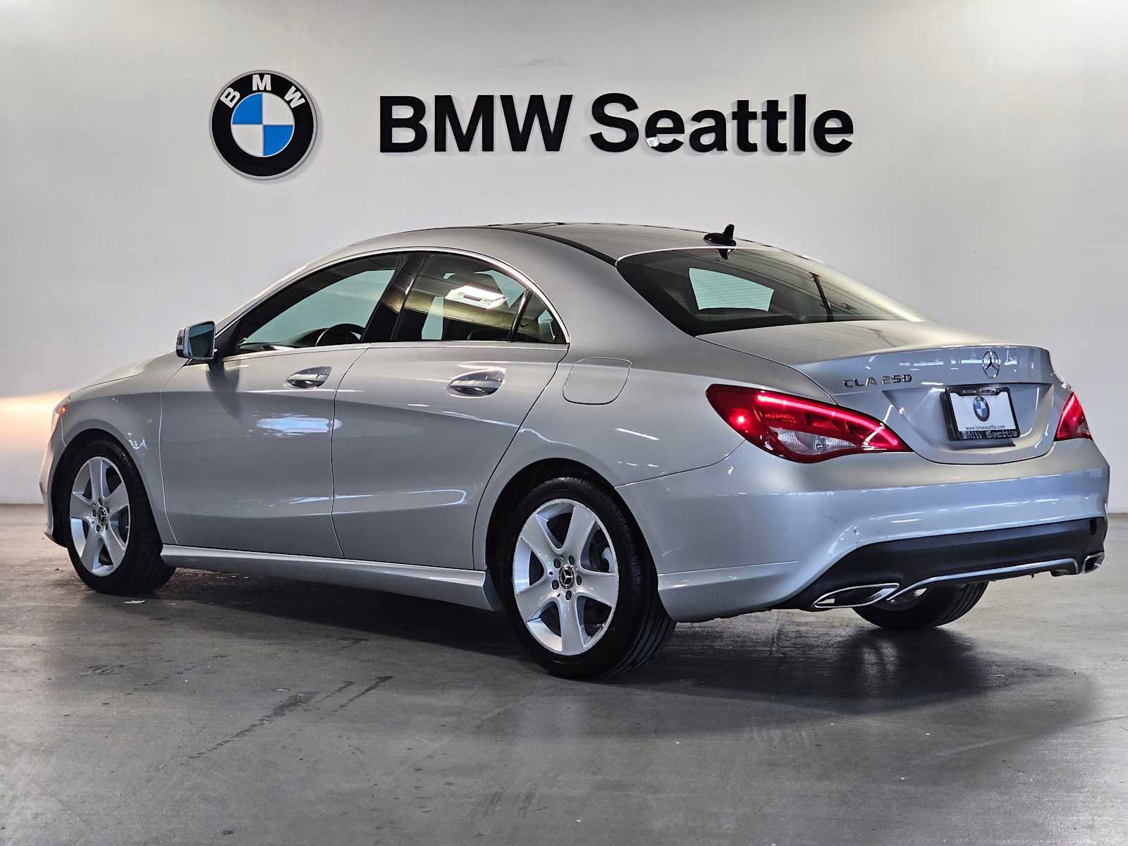Used 2018 Mercedes-Benz CLA 250 image 4