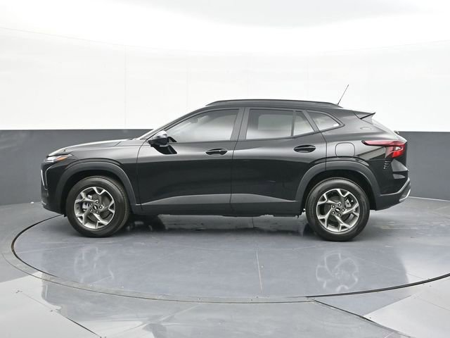 New 2026 Chevrolet Trax LT w/ Driver Confidence Package FWD image 8