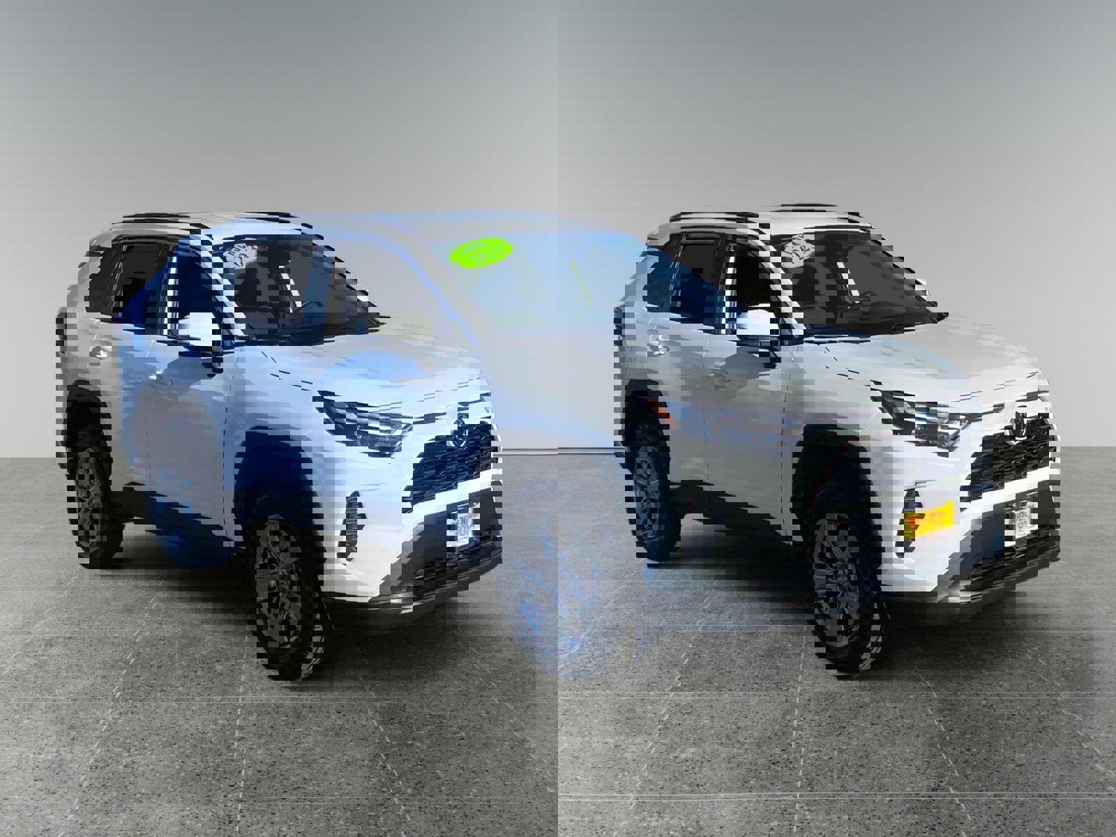 Used 2023 Toyota RAV4 XLE image 7