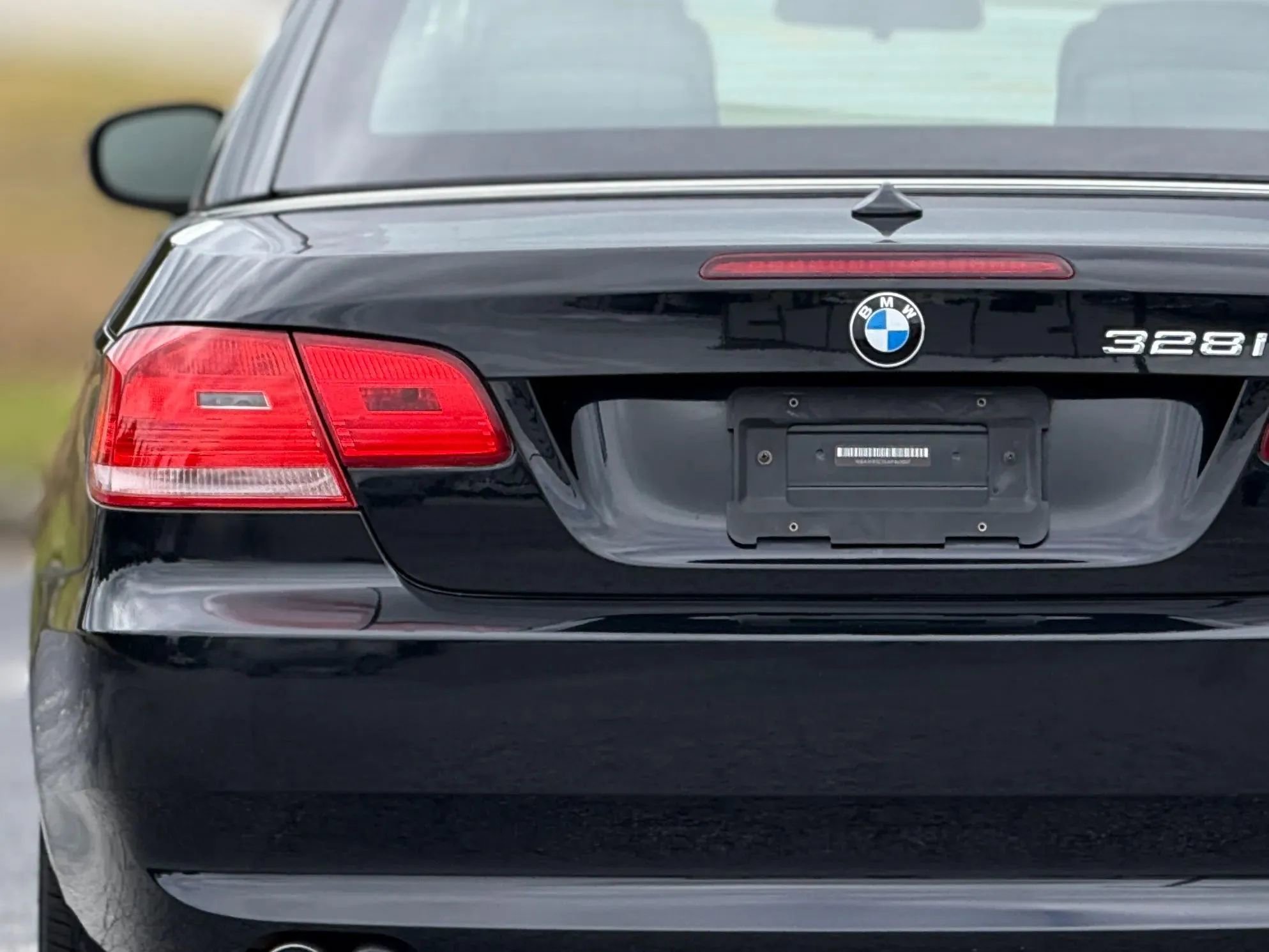 Used 2010 BMW 328i Convertible image 13