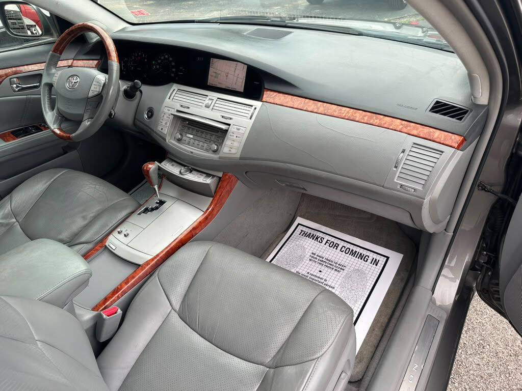 Used 2007 Toyota Avalon Limited FWD image 13