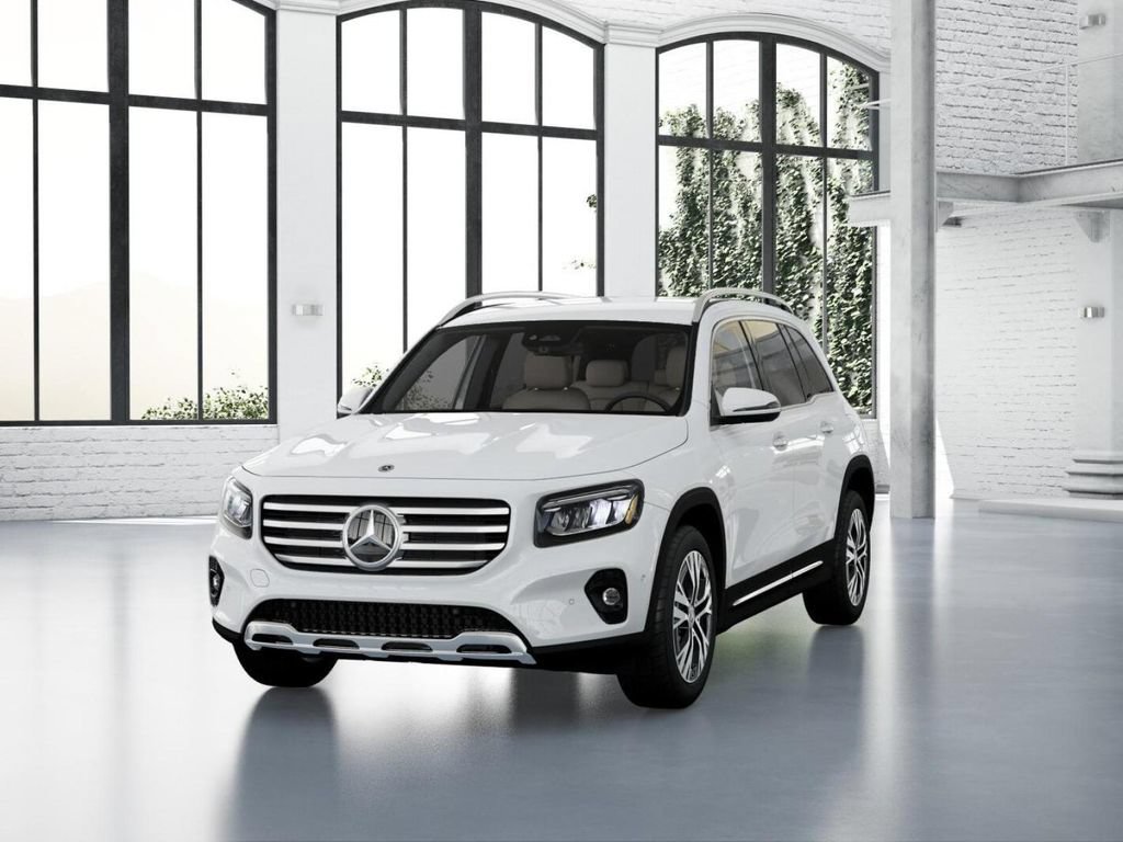 Certified 2025 Mercedes-Benz GLB 250 4MATIC image 41