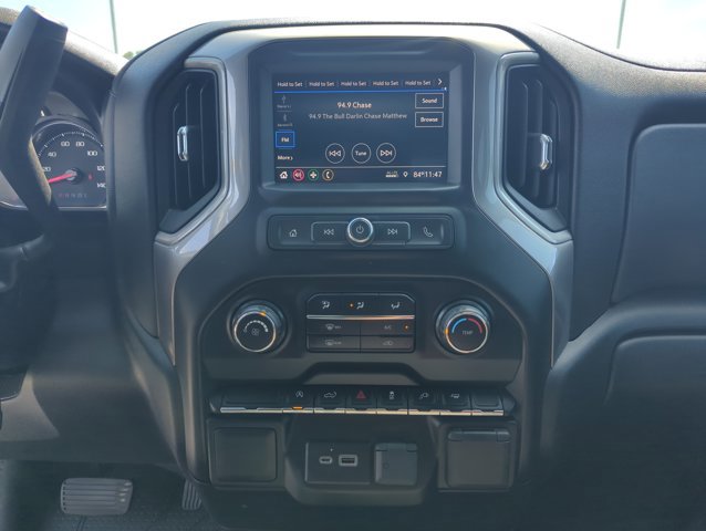 Used 2021 Chevrolet Silverado 1500 Custom w/ Safety Confidence Package RWD image 10