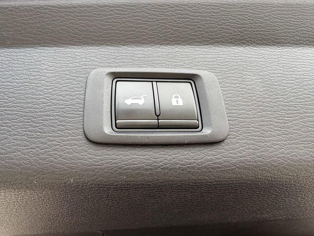 Used 2022 Mitsubishi Outlander SE FWD image 28