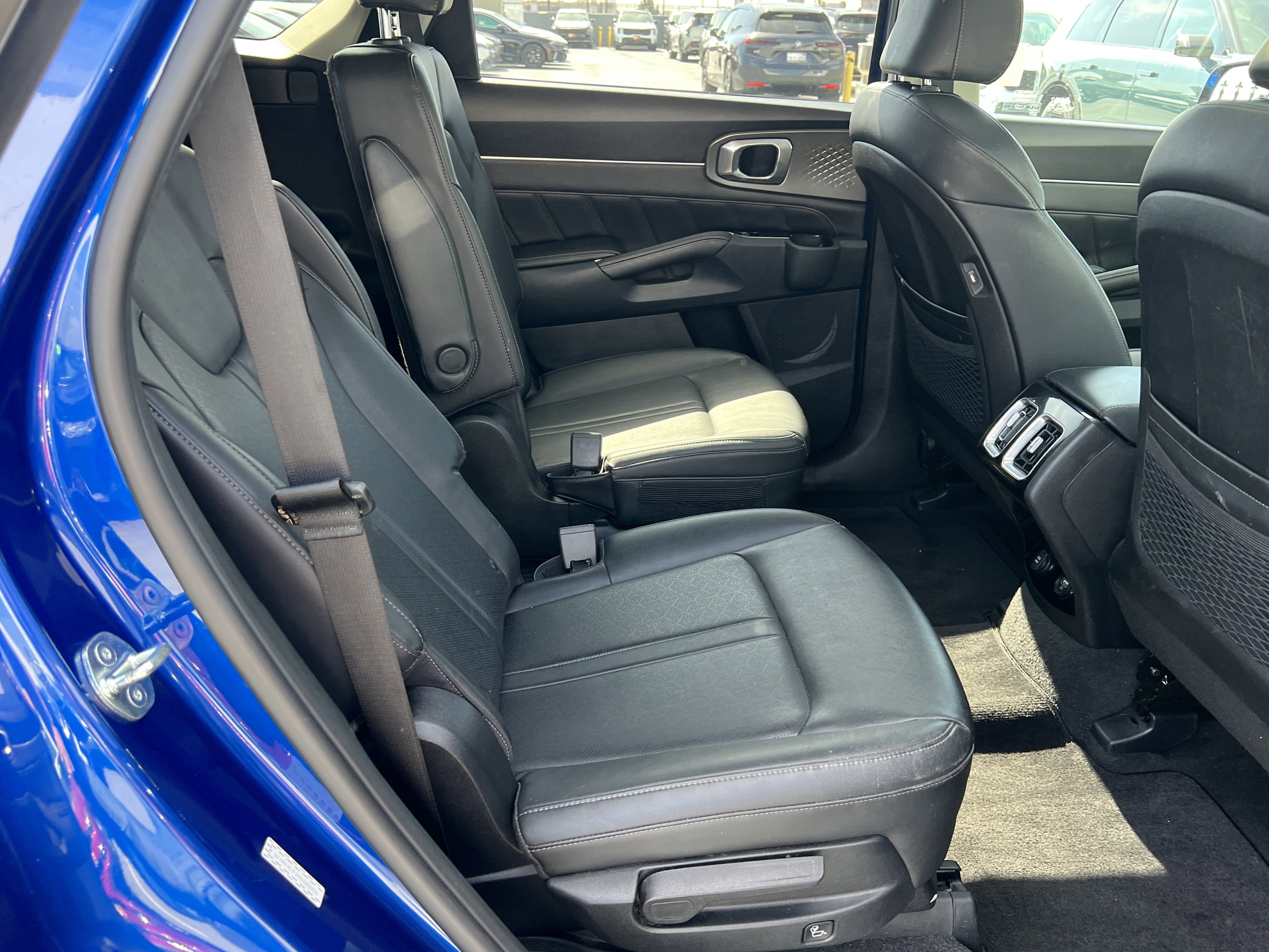 Certified 2023 Kia Sorento SX image 20