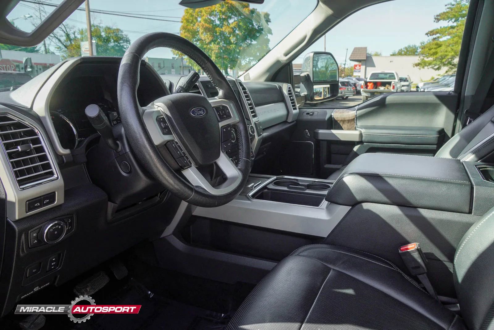 Used 2017 Ford F350 Lariat w/ Lariat Ultimate Package image 21