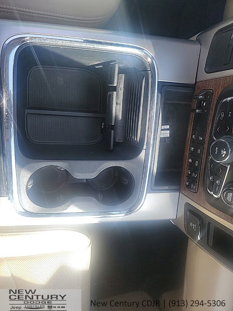 Used 2018 RAM 3500 Laramie image 16