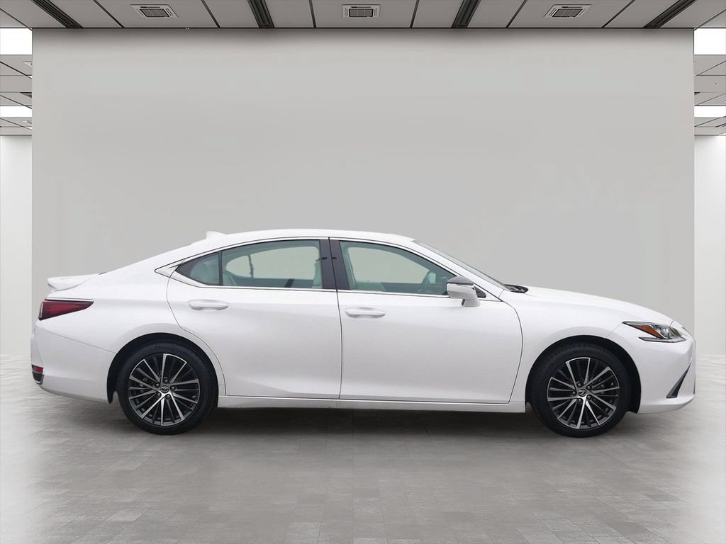 Certified 2024 Lexus ES 300h w/ Premium Package FWD image 7