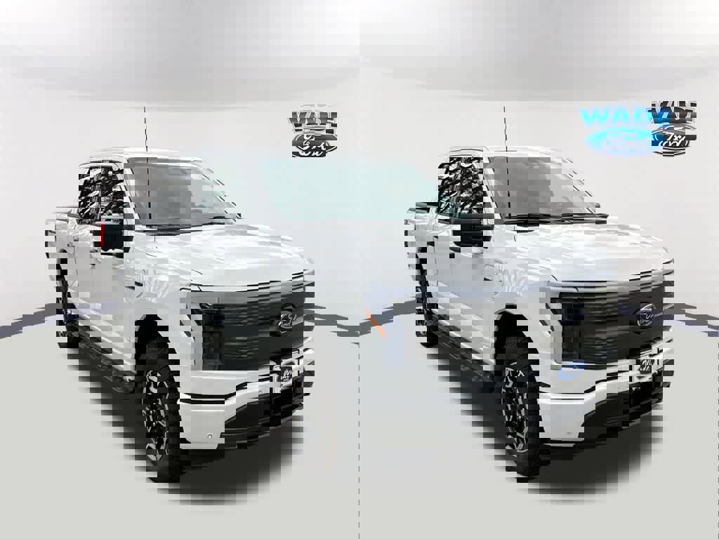 New 2023 Ford F150 Lightning XLT w/ Tow Technology Package image 3