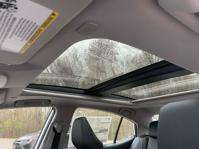 New 2026 Toyota Camry XLE AWD/4WD image 23