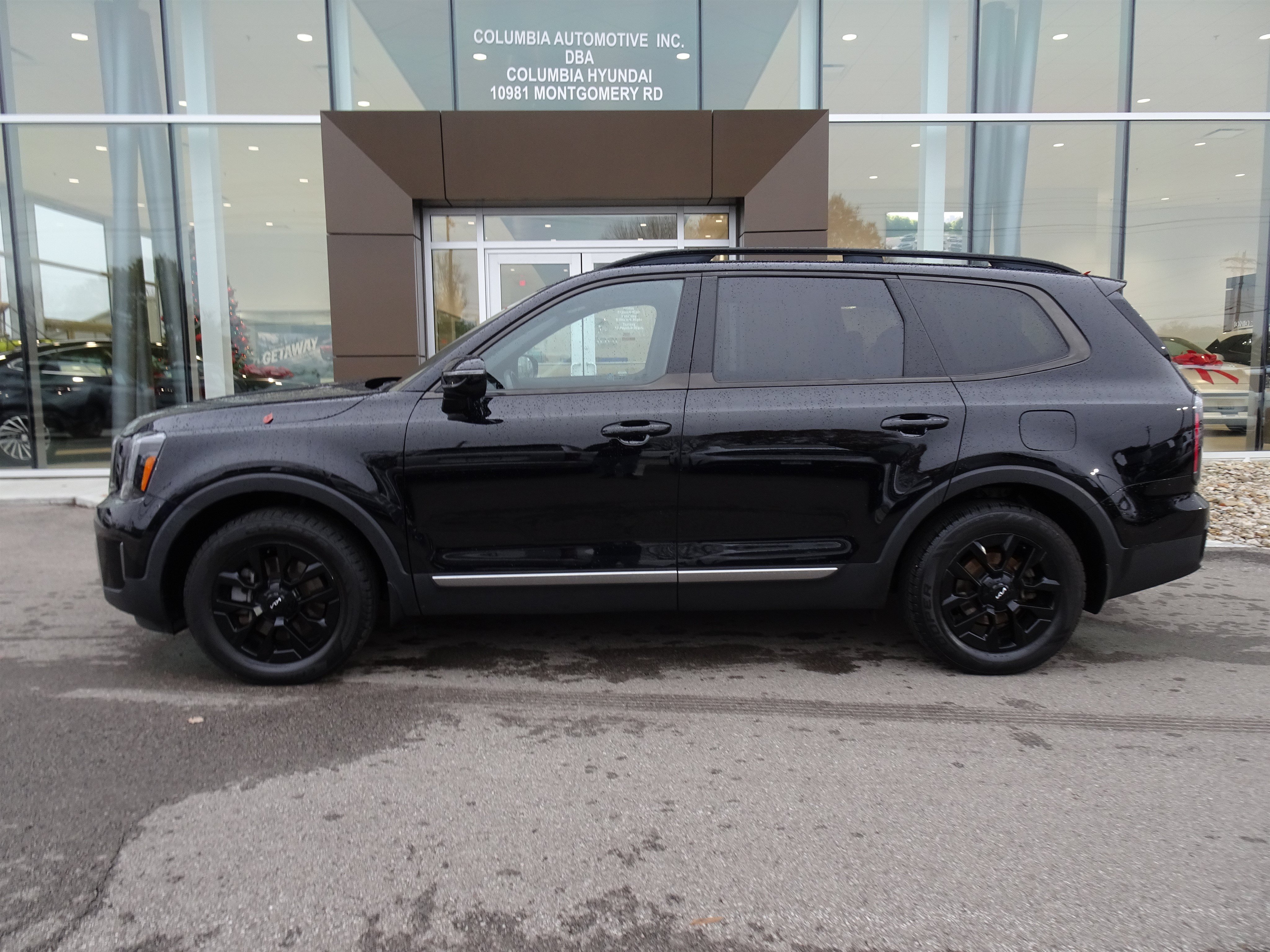 Used 2023 Kia Telluride SX X-Pro AWD/4WD image 2