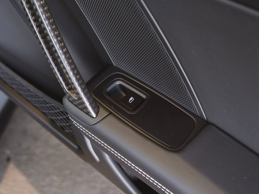 Used 2025 Porsche 911 GT3 image 34