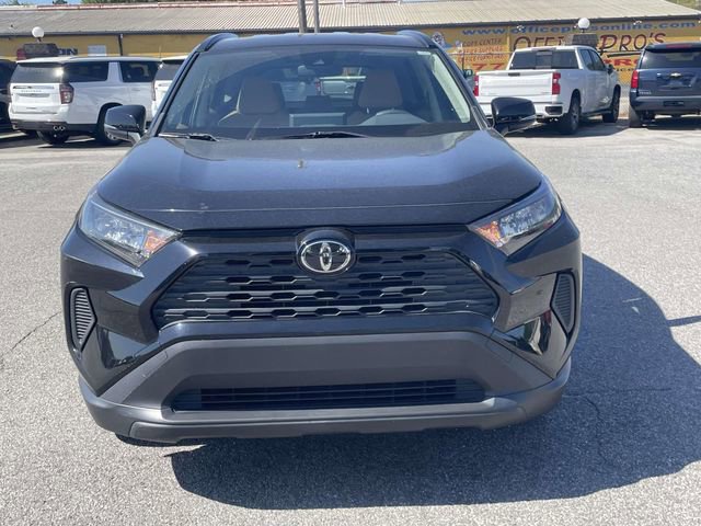 Used 2019 Toyota RAV4 LE image 10