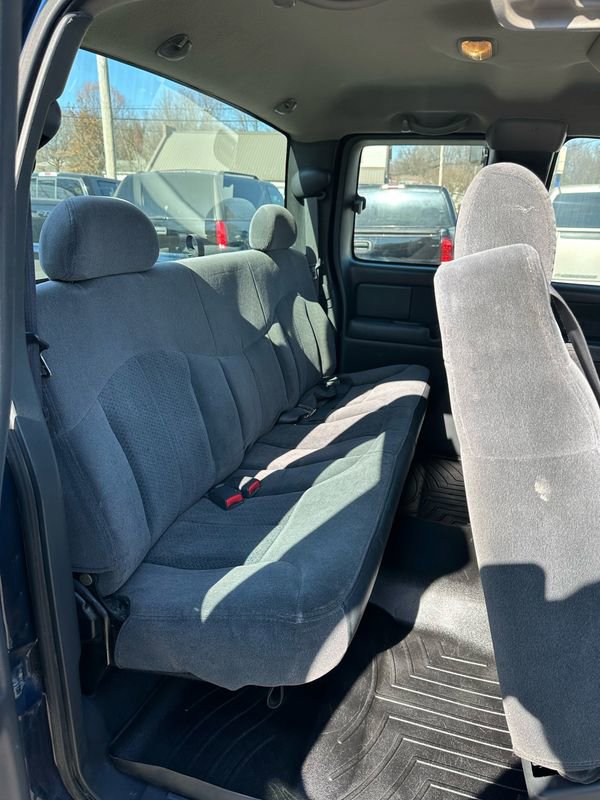 Used 2002 Chevrolet Silverado 2500 LS image 11