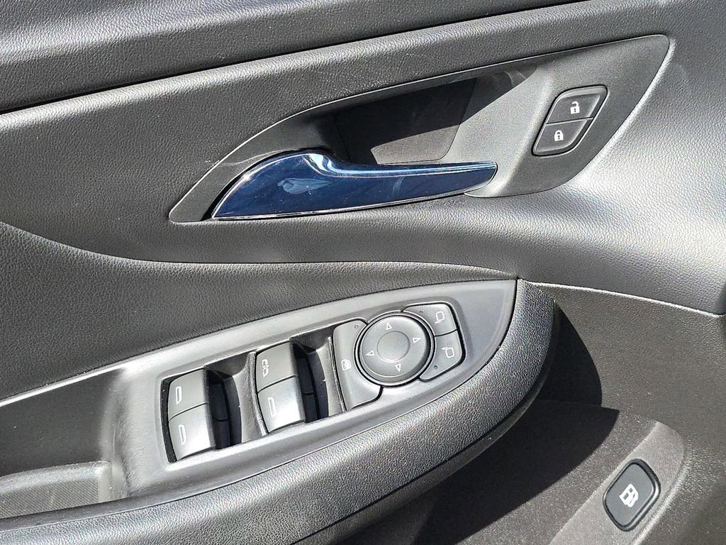 Used 2018 Chevrolet Volt LT w/ Comfort Package image 23